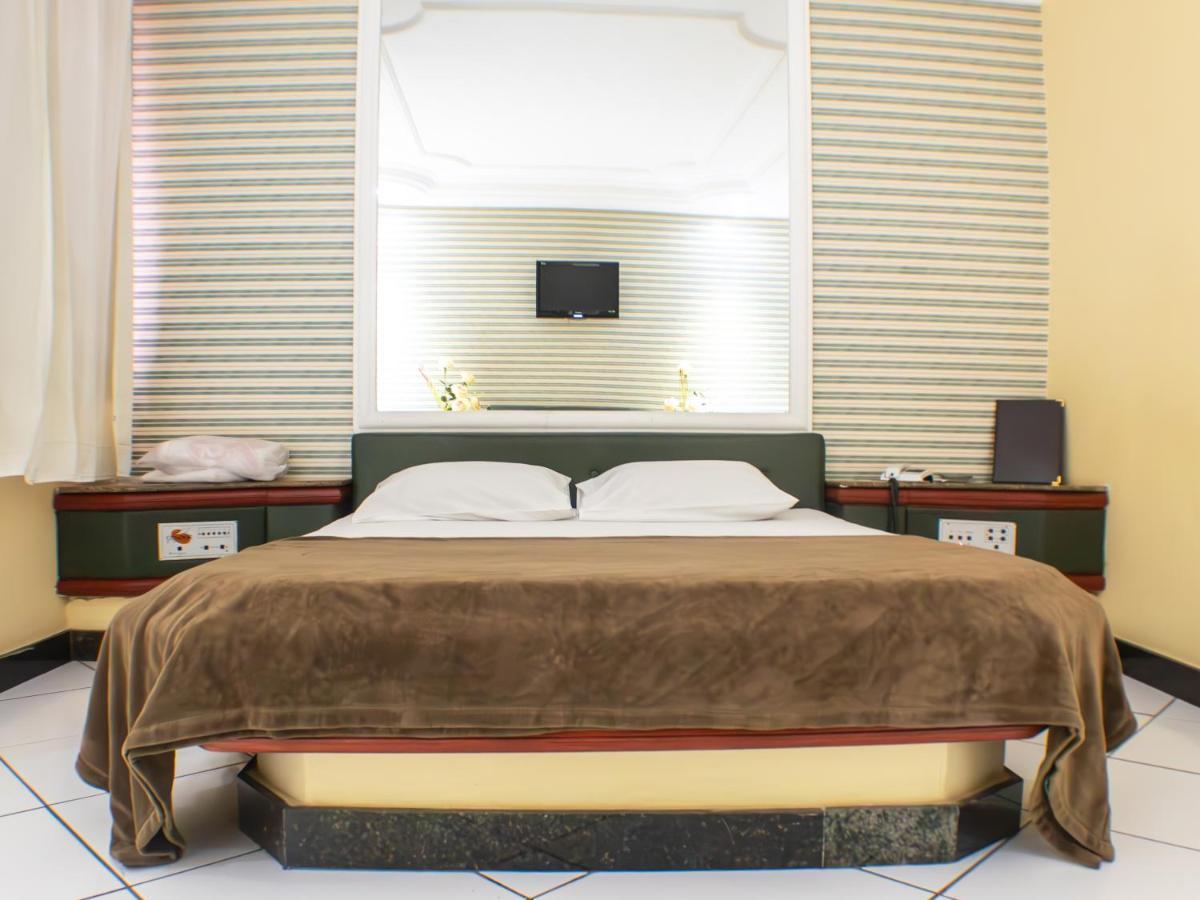 Condor - Adult Only Love hôtel *